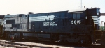 NS 3815 idles in Glenwood Yard